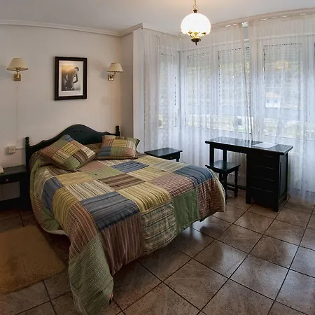 Tierra De La Reina Hotel 3*