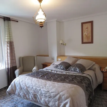 Tierra De La Reina 3*