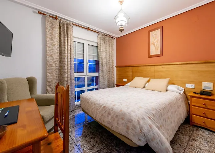 Tierra De La Reina Отель Бока-де-Уэргано