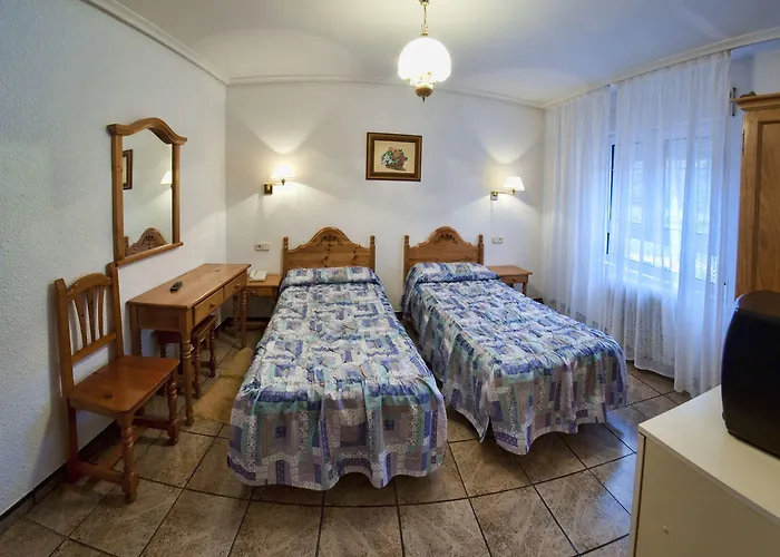 Tierra De La Reina Отель