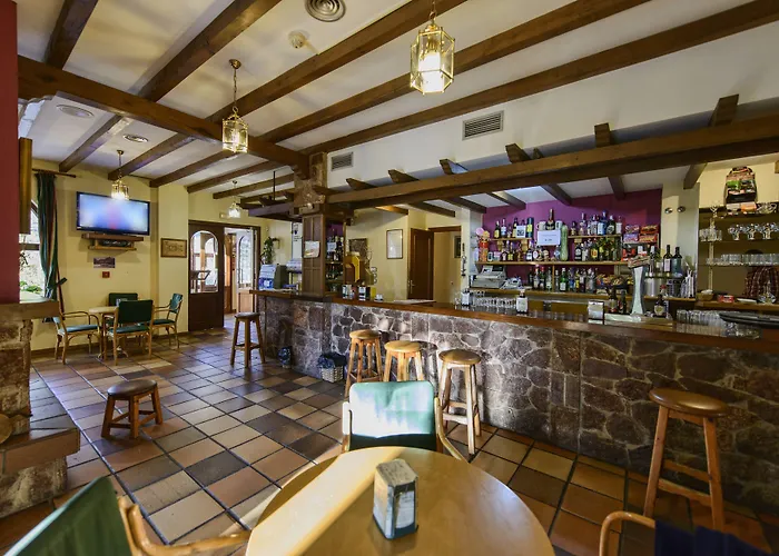 Hotel Tierra De La Reina Boca de Huérgano