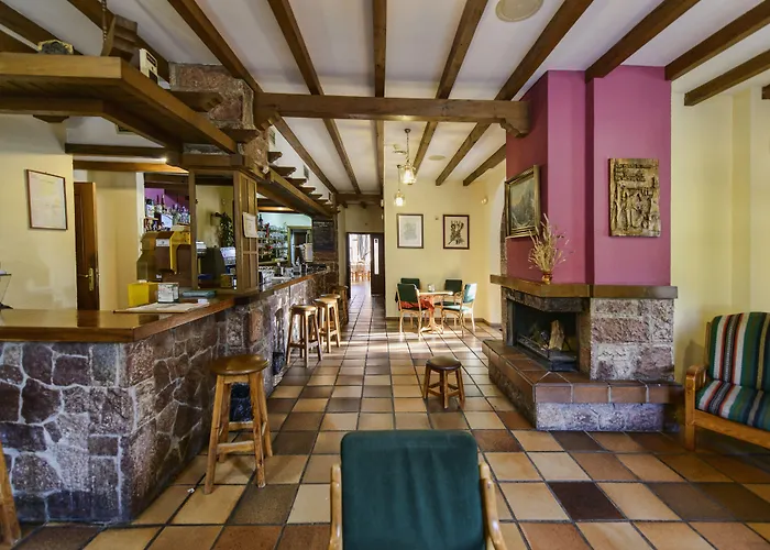 Tierra De La Reina Boca de Huérgano