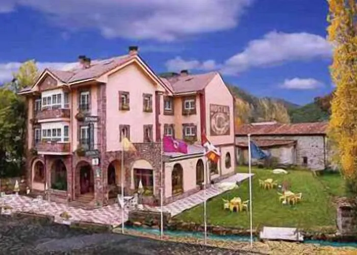 Tierra De La Reina 3*