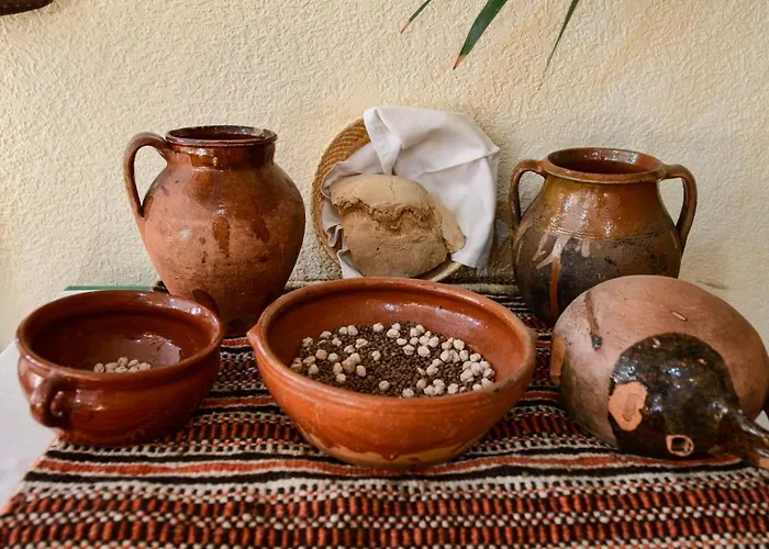 Hotel Tierra De La Reina 3*